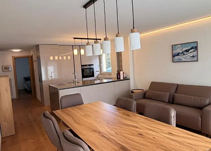 Exclusive Wef 2026 Minute Walk From Congress Apartment *